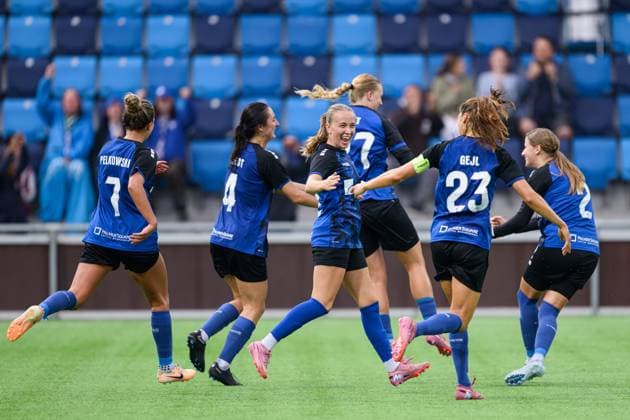 HB Koge v Farul Constanta, UEFA Women™s Europa Cup, Koge, Denmark Koge, Denmark. 10th, September 2025. Emilie holt (27) of HB Koge scores for 3-2 during the UEFA Women™s Europa Cup qualification match between HB Koge and Farul Constanta at Koge Stadion in Koge. Denmark, Koge  Copyright: xGonzalesxPhoto DennisxJacobsenx