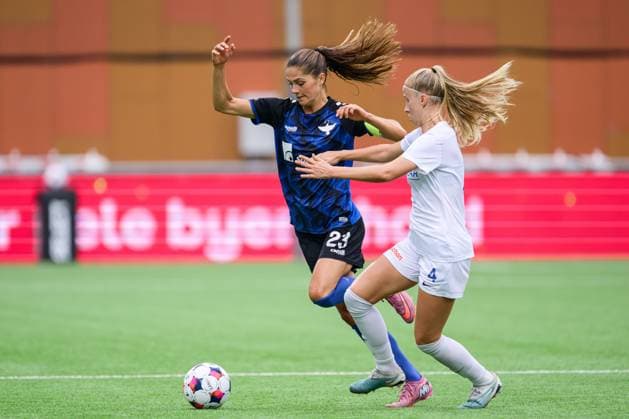 HB Koge v Farul Constanta, UEFA Women™s Europa Cup, Koge, Denmark Koge, Denmark. 10th, September 2025. Mille Gejl (23) of HB Koge and Cristina Botojel (4) of Farul Constanta seen during the UEFA Women™s Europa Cup qualification match between HB Koge and Farul Constanta at Koge Stadion in Koge. Denmark, Koge  Copyright: xGonzalesxPhoto DennisxJacobsenx
