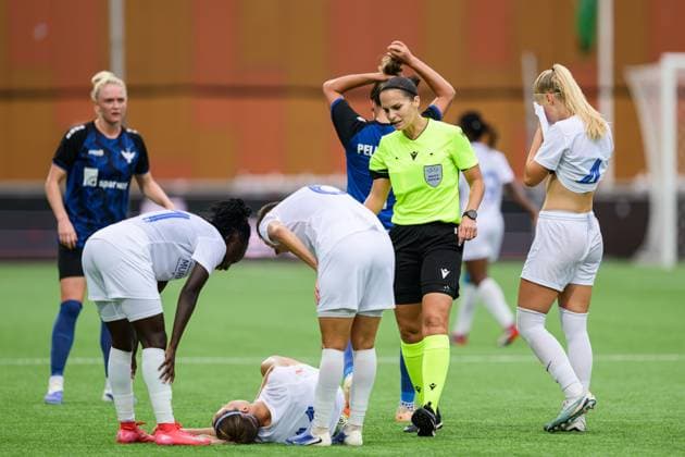 HB Koge v Farul Constanta, UEFA Women™s Europa Cup, Koge, Denmark Koge, Denmark. 10th, September 2025. Referee Eszter Urban seen during the UEFA Women™s Europa Cup qualification match between HB Koge and Farul Constanta at Koge Stadion in Koge. Denmark, Koge  Copyright: xGonzalesxPhoto DennisxJacobsenx