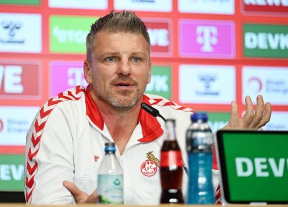 11.09.2025, xophax, Fussball 1.Bundesliga 1.FC Köln Saison 2025 2026 Pressekonferenz vor dem Wolfsburg Spiel Trainer Lukas Kwasniok Leverkusen *** 11 09 2025, xophax, Soccer 1 Bundesliga 1 FC Köln Season 2025 2026 Press conference before the Wolfsburg game Coach Lukas Kwasniok Leverkusen