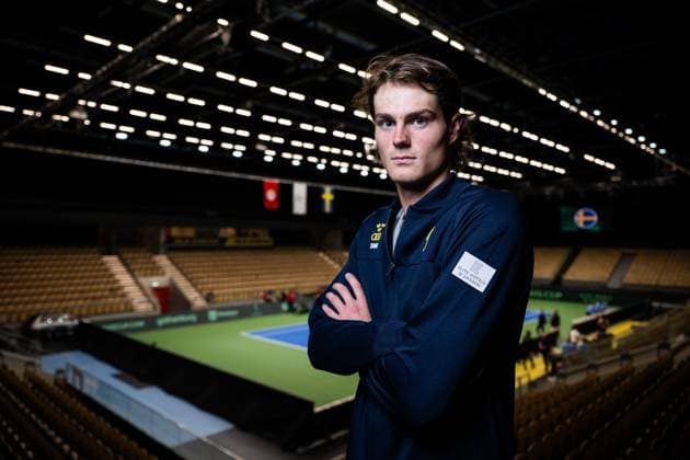 250911 Olle Wallin of Sweden poses for a portrait during the Davis Cup draw ceremony ahead of the match between Sweden and Tunisia on September 11, 2025 in Partille Photo Mathias Bergeld BILDBYRAN kod MB MB1200 tennis davis cup lottningen lotting draw ceremony sverige sweden bbeng tunisien tunisia porträtt portrait  Copyright: MATHIASxBERGELD BB250911MB013