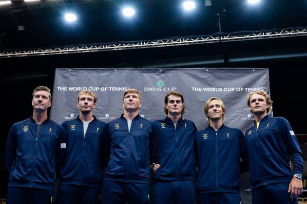 250911 Team captain Simon Aspelin, Adam Heinonen, AndrÃ Göransson, Olle Wallin, Leo Borg and Erik Grevelius of Sweden pose for a picture during the Davis Cup draw ceremony ahead of the match between Sweden and Tunisia on September 11, 2025 in Partille Photo Mathias Bergeld BILDBYRAN kod MB MB1200 tennis davis cup lottningen lotting draw ceremony sverige sweden bbeng tunisien tunisia  Copyright: MATHIASxBERGELD BB250911MB027