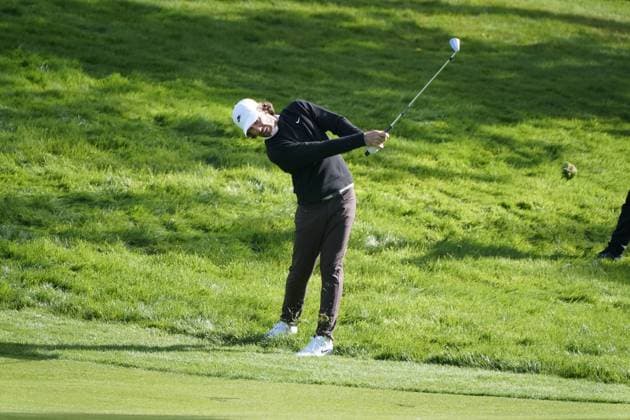 BMW PGA, Golf Herren 2025 Tommy Fleetwood In action on the 1st day at The BMW PGA, Wentworth (West) GC, Virginia Water, Surrey, England. UK 11th September 2025 Copyright: xMarkxNewcombex