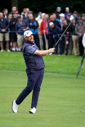 BMW PGA, Golf Herren 2025 Shane LOWRY In action on the 1st day at The BMW PGA, Wentworth (West) GC, Virginia Water, Surrey, England. UK 11th September 2025 Copyright: xMarkxNewcombex