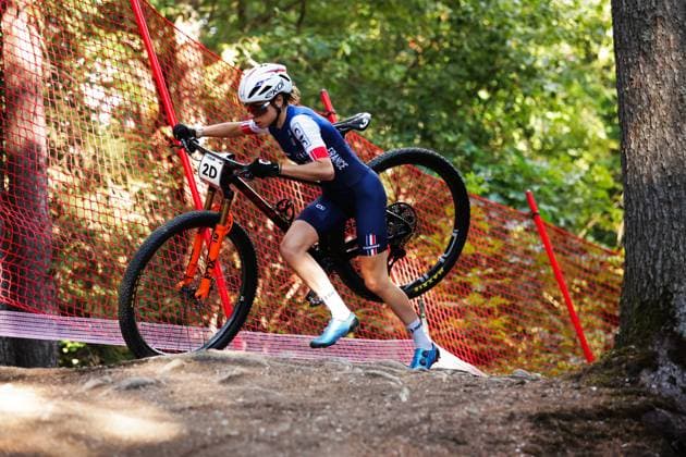 2025 UCI Mountain Bike World Championships Picture by Ed Sykes SWpix.com - 11 09 2025 - Cycling - 2025 UCI Mountain Bike World Championships - Cross-country Mixed Team Relay - Crans Montana, Valais, Switzerland - Mixed Team Relay - Olivia Onesti (France) Copyright: x xSWpix.comx(t axPhotographyxHubxLtd)xEdxSykes SWpix.comx SWP-3030-3302