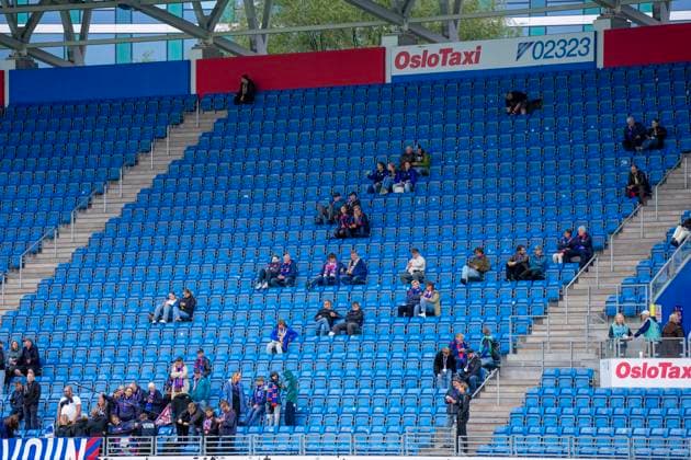 Champions League Women s Qualification Valerenga Ferencvaros Oslo 20250911 Valerenga supporters before the Champions League qualifying match between Valerenga Ferencvaros at the intility stadium Photo Cornelius Poppe NTB Oslo Norway EDITORIAL USE ONLY RESTRICTED USE FOR BETTING COMPANIES  Copyright: xCorneliusxPoppex xNTBx