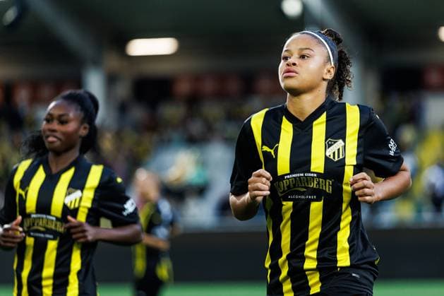 250911 Felicia Schröder of Häcken ahead of the UEFA Women™s Champions League play off football match between Häcken and Atletico Madrid on September 11, 2025 in Göteborg Photo Michael Erichsen BILDBYRAN COP 89 MI0874 fotboll football soccer fotball uefa womens champions league häcken atletico madrid dam bbeng play offsbbauto  Copyright: MICHAELxERICHSEN BB250911MI011