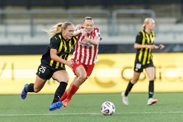 250911 Alice Bergström of Häcken and Synne Jensen of Atletico Madrid during the UEFA Women™s Champions League play off football match between Häcken and Atletico Madrid on September 11, 2025 in Göteborg Photo Michael Erichsen BILDBYRAN COP 89 MI0874 fotboll football soccer fotball uefa womens champions league häcken atletico madrid dam bbeng play offsbbauto  Copyright: MICHAELxERICHSEN BB250911MI015
