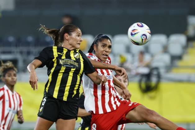 Häcken s Caroline Wickenheiser and AtlÃ tico s Gabriela Garcia during Thursday s football match, third qualifying round match 1 in best of 2, between BK Häcken and AtlÃ tico de Madrid at Bravida arena in Gothenburg, Sweden, Sept 11 2025 GÖTEBORG SWEDEN x9200x  Copyright: xAdamxIhse TTx WOMEN S CHAMPIONS LEAGUE HÄCKEN-ATLETICO MADRID
