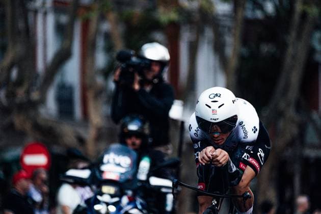 2025 Vuelta Ciclista a Espana Stage 18 Picture by Zac Williams SWpix.com - 11 09 2025 - Cycling - 2025 Vuelta Ciclista a Espana Stage 18 ITT, Valladolid to Valladollid, Spain - Joao Almedia, UAE Team Emirates XRG. Copyright: x xSWpix.comx(t axPhotographyxHubxLtd)xZacxWilliams SWpix.comx SWP-2645