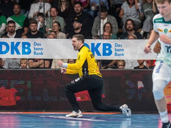 Domenico Ebner SC DHfK Leipzig, 01 cheers loudly, Frisch Auf Goeppingen vs SC DHfK Leipzig, Handball, 1 Bundesliga, Men, 2025 2026 season, 11 09 2025, Frisch Auf Goeppingen vs SC DHfK Leipzig, Handball, 1 Bundesliga, Men, 2025 2026 season, 11 09 2025 Goeppingen Copyright: xEibner-Pressefoto MichaelxSchmidx EP_MST