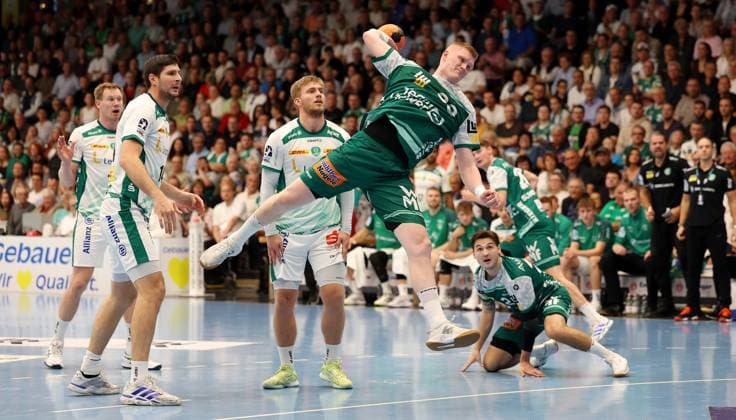 BAU 11 09 2025 Göppingen Handball Frisch Auf Göppingen vs SC DHfK Leipzig, Ymir Örn Gislason Göppingen on the ball