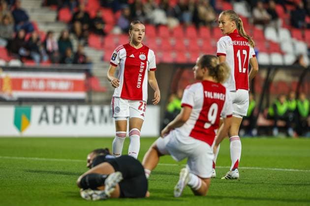 Amsterdam, Netherlands, September 11th 2025: Lotte Keukelaar (23 AFC Ajax) looks dejected during the UEFA Womens Europa Cup 2025 26 First Qualifying Round game between AFC Ajax and SK Sturm Graz at Sportcomplex De Toekomst in Amsterdam, the Netherlands. (Leiting Gao SPP) Copyright: xLeitingxGaox xSPPx spp-en-LeGaSp-LG202509113314