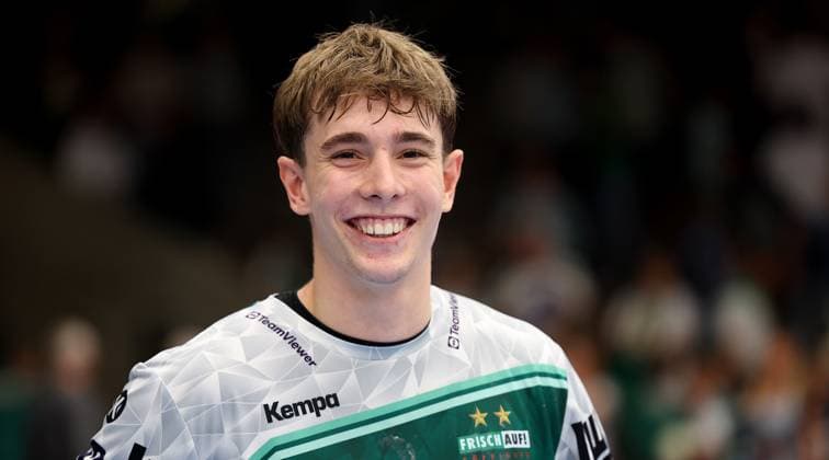 BAU 11 09 2025 Göppingen Handball Frisch Auf Göppingen vs SC DHfK Leipzig, Fynn Hofele Göppingen is delighted