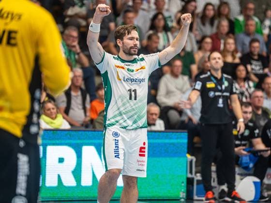 Lukas Binder SC DHfK Leipzig, 11 jubelt, Frisch Auf Goeppingen vs SC DHfK Leipzig, Handball, 1 Bundesliga, Men, Season 2025 2026, 11 09 2025, Frisch Auf Goeppingen vs SC DHfK Leipzig, Handball, 1 Bundesliga, Men, Season 2025 2026, 11 09 2025 Goeppingen Copyright: xEibner-Pressefoto MichaelxSchmidx EP_MST