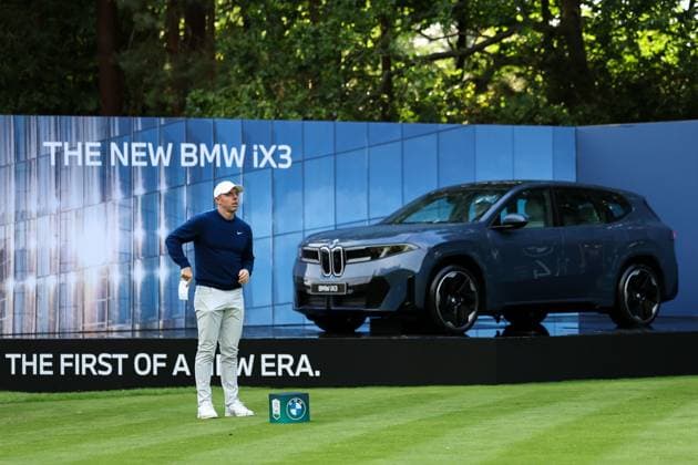 11th September 2025; Wentworth Club, London, England; The BMW PGA, Golf Herren Championship Round 1; Rory McIlroy of Northern Ireland prepares to tee off from the 14th tee  HenningxvonxJagow