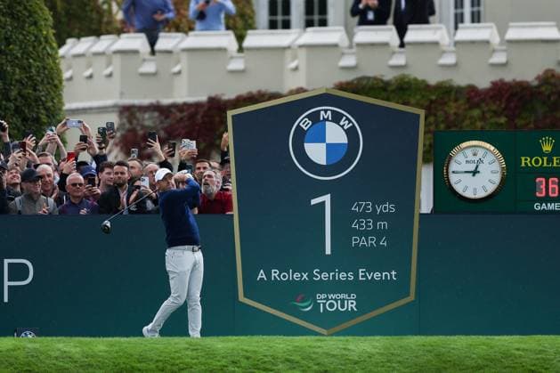 11th September 2025; Wentworth Club, London, England; The BMW PGA, Golf Herren Championship Round 1; Rory McIlroy of Northern Ireland tees off from the 1st tee  HenningxvonxJagow