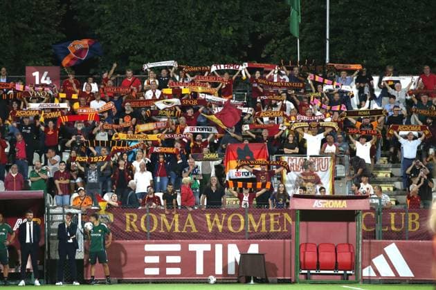 CALCIO - Champions League Women - AS Roma vs Sporting CP 11.09.2025 Roma vs Sporting Lisbona Women s Champions League; Calcio; Nella foto: Tifosi (Foto Gino Mancini) Rome Italy  Copyright: xIPAxSport ABACAx