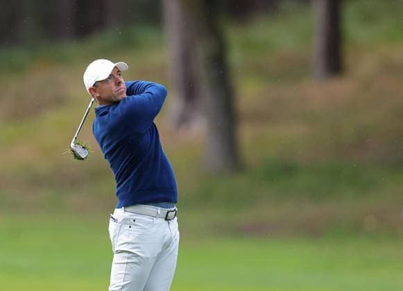 . - BMW PGA, Golf Herren Championship 2025, Day One, DP World Tour, Wentworth Golf Club, Virginia Water, Surrey, England.- 11th September 2025. (C) Daniel Weir Crystal Pix Rory Mcilroy Of Northern Ireland hits a shot out of the rough during the BMW PGA Championship 2025 Day One . - BMW PGA Championship 2025, Day One, DP World Tour, Wentworth Golf Club, Virginia Water, Surrey, England.- 11th September 2025. (C) Daniel Weir Crystal Pix Surrey Wentworth Golf Club United Kingdom Copyright: xDanielxWeirx CP_BMW_PGA_Championship_2025_Day_One_107