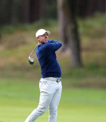 . - BMW PGA, Golf Herren Championship 2025, Day One, DP World Tour, Wentworth Golf Club, Virginia Water, Surrey, England.- 11th September 2025. (C) Daniel Weir Crystal Pix Rory Mcilroy Of Northern Ireland hits a shot out of the rough during the BMW PGA Championship 2025 Day One . - BMW PGA Championship 2025, Day One, DP World Tour, Wentworth Golf Club, Virginia Water, Surrey, England.- 11th September 2025. (C) Daniel Weir Crystal Pix Surrey Wentworth Golf Club United Kingdom Copyright: xDanielxWeirx CP_BMW_PGA_Championship_2025_Day_One_108