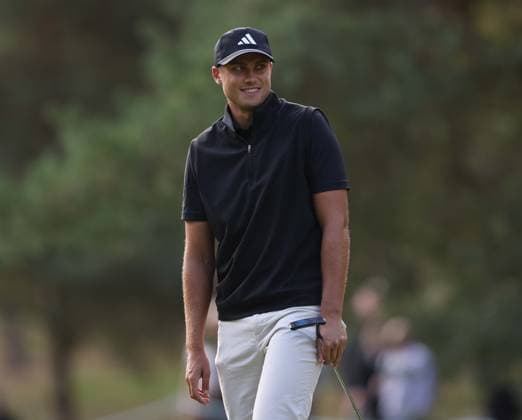 . - BMW PGA, Golf Herren Championship 2025, Day One, DP World Tour, Wentworth Golf Club, Virginia Water, Surrey, England.- 11th September 2025. (C) Daniel Weir Crystal Pix Ludvig Aberg Of Sweden during the BMW PGA Championship 2025, Day One. - BMW PGA Championship 2025, Day One, DP World Tour, Wentworth Golf Club, Virginia Water, Surrey, England.- 11th September 2025. (C) Daniel Weir Crystal Pix Surrey Wentworth Golf Club United Kingdom Copyright: xDanielxWeirx CP_BMW_PGA_Championship_2025_Day_One_75