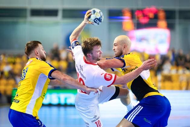 2025.09.11 Kielce Pilka reczna , Liga Mistrzow EHF , sezon 2025 26 Industria Kielce - Kolstad Handball N z Aleks Vlah, Magnus Sondena, Artsem Karalek Foto Tomasz Fafara PressFocus 2025.09.11 Kielce Handball , EHF Champions League , 2025 2026 season Industria Kielce - Kolstad Handball Aleks Vlah, Magnus Sondena, Artsem Karalek Credit: Tomasz Fafara PressFocus NEWSPIX.PL --- newspix.pl POLAND OUT! 