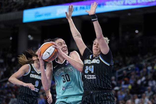 Basketball, Women, WNBA, Chicago Sky - New York Liberty