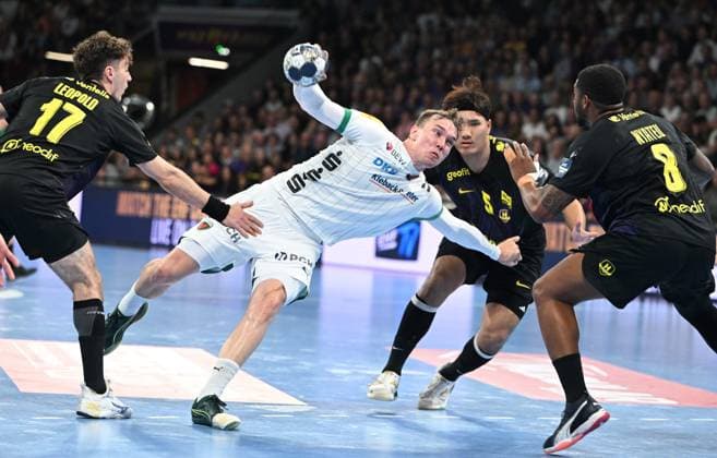 HBC Nantes Fuchse Berlin PHOTOPQR OUEST FRANCE Jérôme Fouquet ; NANTES ; 11 09 2025 ; Handball. EHF champions League. HBC Nantes Fuchse Berlin. Bredekjaer Andersson. Photo: Jérôme Fouquet Ouest-France. NANTES France  Copyright: xPHOTOPQR OUESTxFRANCE MAXPPPxJérômexFouquetx 20250911OFR5762 20250911OFR5762