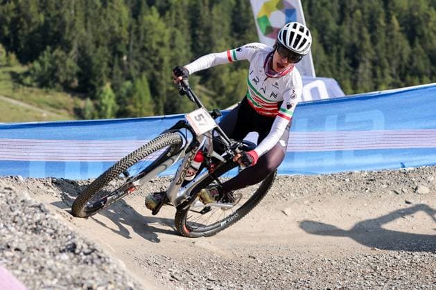 12 09 2025, Crans Montana, Valais 2025 UCI Mountain Bike World Championships, Faranak Partoazar 57 IRI in training on the Cross Country Olympic circuit Crans Montana Crans Montana Valais Switzerland Copyright: xJustPictures.ch FrancescoxMinghettix jp-en-FrMi-MNG_1856