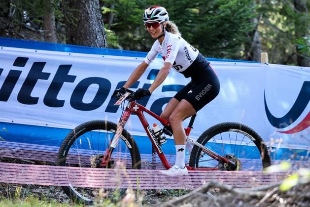 12 09 2025, Crans Montana, Valais 2025 UCI Mountain Bike World Championships, Jolanda Neff 12 SUI in training on the Cross Country Olympic circuit Crans Montana Crans Montana Valais Switzerland Copyright: xJustPictures.ch FrancescoxMinghettix jp-en-FrMi-MNG_2249