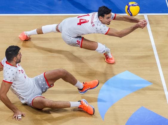 (250912) -- PASAY CITY, Sept. 12, 2025 -- Oussama Ben Romdhane (top) and Ahmed Kadhi of Tunisia compete during the pool A match between Tunisia and the Philippines at the 2025 FIVB Volleyball Men s World Championship, WM, Weltmeisterschaft in Pasay City, the Philippines, Sept. 12, 2025. ) (SP)THE PHILIPPINES-PASAY CITY-VOLLEYBALL-FIVB MEN S WORLD CHAMPIONSHIP-PHL VS TUN RouellexUmali 