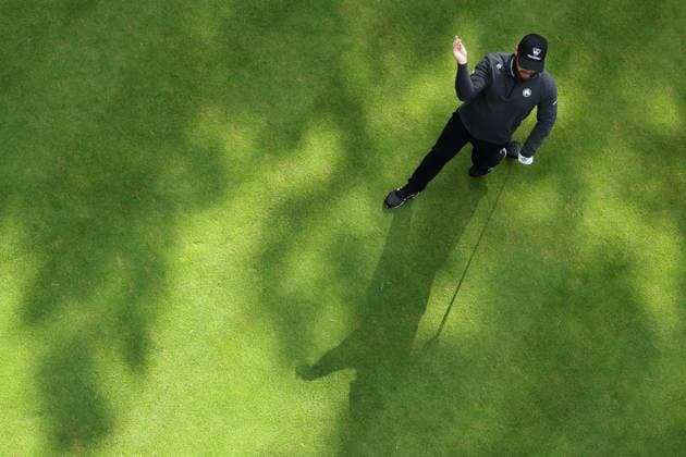 12th September 2025; Wentworth Club, London, England; The BMW PGA, Golf Herren Championship Round 2; Tyrrell Hatton& x2003;of England looks dejected while walking off the 15th tee  HenningxvonxJagow