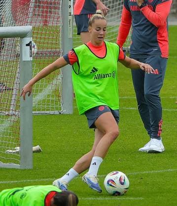 12 09 2025, FC Bayern training ground, Saebenerstrasse Munich, soccer, sports, in the picture Giulia Gwinn FC Bayern
