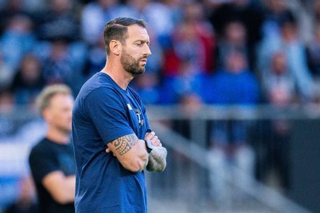 12 09 2025 Soccer, 2025 2026, 2 Bundesliga, 5 Matchday, DSC Arminia Bielefeld 1 FC Magdeburg Mitch Kniat Coach Bielefeld DFL REGULATIONS PROHIBIT ANY USE OF PHOTOGRAPHS AS IMAGE SEQUENCES AND OR QUASI VIDEO