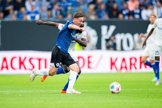 12 09 2025 Soccer, 2025 2026, 2 Bundesliga, 5 Matchday, DSC Arminia Bielefeld 1 FC Magdeburg L R Marius Wörl Bielefeld , Daniel Heber Magdeburg DFL REGULATIONS PROHIBIT ANY USE OF PHOTOGRAPHS AS IMAGE SEQUENCES AND OR QUASI VIDEO