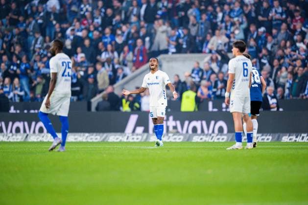 12 09 2025 Soccer, 2025 2026, 2 Bundesliga, 5 Matchday, DSC Arminia Bielefeld 1 FC Magdeburg L R Silas Gnaka Magdeburg , Daniel Heber Magdeburg , Dariusz Stalmach Magdeburg DFL REGULATIONS PROHIBIT ANY USE OF PHOTOGRAPHS AS IMAGE SEQUENCES AND OR QUASI VIDEO