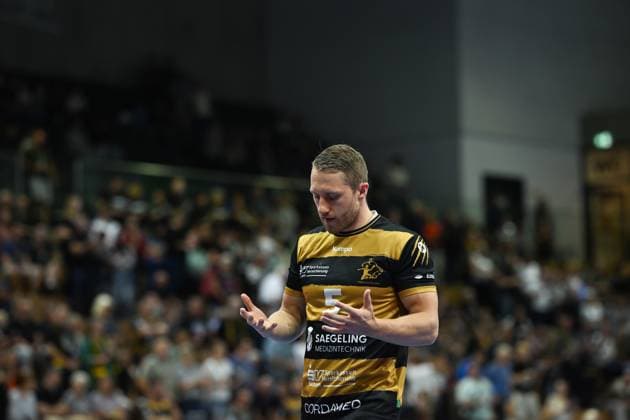 Lucas Wucherpfennig HC Elbflorenz 2006, 5 HC Elbflorenz 2006 vs 1 VfL Potsdam, 2 Handball Bundesliga Men, Season 2025 2026, 12 09 2025 HC Elbflorenz 2006 vs 1 VfL Potsdam, 2 Handball Bundesliga Men, Season 2025 2026, 12 09 2025 Dresden Copyright: xEibner-Pressefoto xHoepnerx EP_PHR