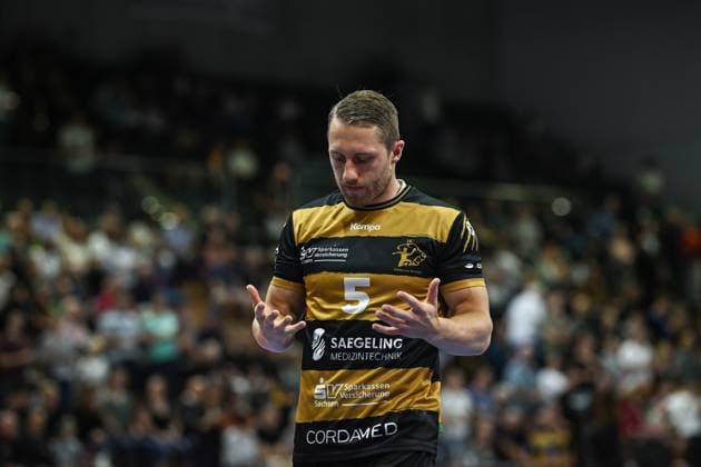 Lucas Wucherpfennig HC Elbflorenz 2006, 5 HC Elbflorenz 2006 vs 1 VfL Potsdam, 2 Handball Bundesliga Men, Season 2025 2026, 12 09 2025 HC Elbflorenz 2006 vs 1 VfL Potsdam, 2 Handball Bundesliga Men, Season 2025 2026, 12 09 2025 Dresden Copyright: xEibner-Pressefoto xHoepnerx EP_PHR