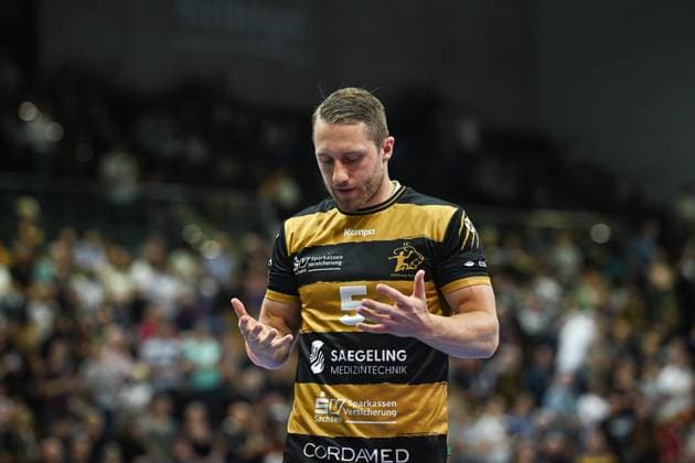 Lucas Wucherpfennig HC Elbflorenz 2006, 5 HC Elbflorenz 2006 vs 1 VfL Potsdam, 2 Handball Bundesliga Men, Season 2025 2026, 12 09 2025 HC Elbflorenz 2006 vs 1 VfL Potsdam, 2 Handball Bundesliga Men, Season 2025 2026, 12 09 2025 Dresden Copyright: xEibner-Pressefoto xHoepnerx EP_PHR