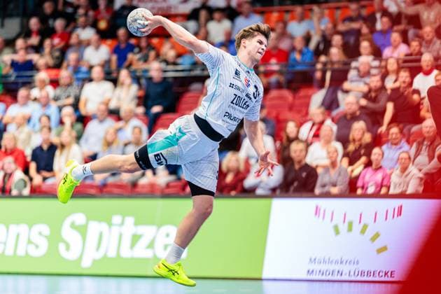 Alexander Pfeifer SG BBM Bietigheim, 31 in goal throw GER, TuS N Luebbecke vs SG BBM Bietigheim, Handball, 2 Bundesliga, Matchday 3, Season 2025 2026, 12 09 2025 GER, TuS N Luebbecke vs SG BBM Bietigheim, Handball, 2 Bundesliga, Matchday 3, Season 2025 2026, 12 09 2025 Luebbecke Copyright: xEibner-Pressefoto JanxRollingerx EP_JSK