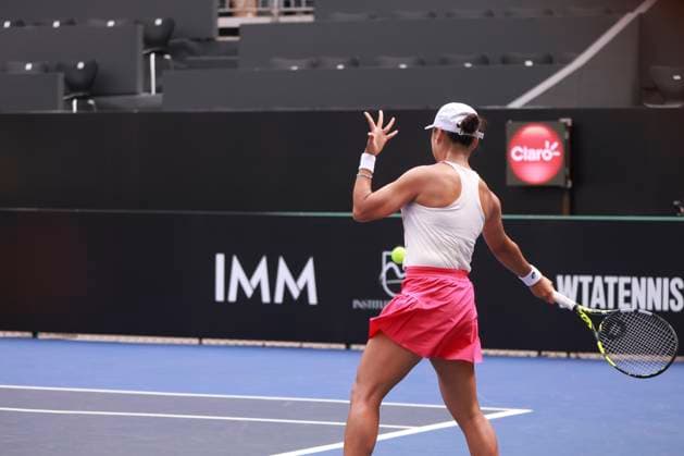 Match between janice tjen (ina) vs alexandra eala (phi), at the sp open in sao paulo Sao Paulo (SP), September 12, 2025 WTA250 SP Open Janice Tjen (INA) vs. Alexandra Eala (PHI), at the SP Open in Sao Paulo, which takes place at Villa-Lobos Park, this Friday, September 12, 2025, in the west zone of Sao Paulo. Indonesian tennis player Janice Tjen wins and qualifies for the next phase. (Foto: Leco Viana Thenews2 imago images) SPO  Copyright: xLecoxVianax