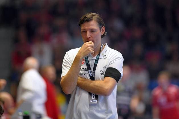 Johannes Sellin Coach HC Erlangen pensive , GER, MT Melsungen HC Erlangen, Handball, 1 Bundesliga, Matchday 4, Season 2025 2026, 12 09 2025, GER, MT Melsungen HC Erlangen, Handball, 1 Bundesliga, Matchday 4, Season 2025 2026, 12 09 2025 Kassel Copyright: xEibner-Pressefotox xRolandxSippex EP_RSL