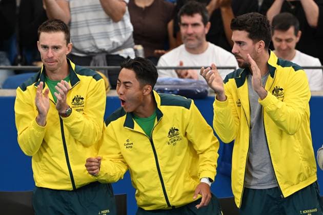 TENNIS DAVIS CUP AUSTRALIA BELGIUM, Australian team members John Peers, Rinky Hijikata and Thanasi Kokkinakis cheer on Alex de Minaur during the Davis Cup qualifying second round match against Belgium at Ken Rosewall Arena in Sydney, Saturday, September 13, 2025. ( NO ARCHIVING, EDITORIAL USE ONLY SYDNEY NEW SOUTH WALES AUSTRALIA  Copyright: xDEANxLEWINSx 20250913186231082696