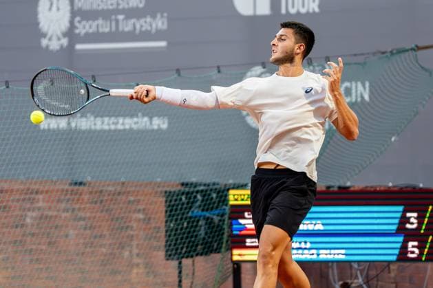 SZCZECIN 12.09.2025 TENIS INVEST IN SZCZECIN OPEN 2025 --- TENNIS INVEST IN SZCZECIN OPEN 2025: PABLO LLAMAS RUIZ - VIT KOPRIVA N Z PABLO LLAMAS RUIZ FOT. MARCIN JASINSKI ARENA AKCJI NEWSPIX.PL --- newspix.pl 