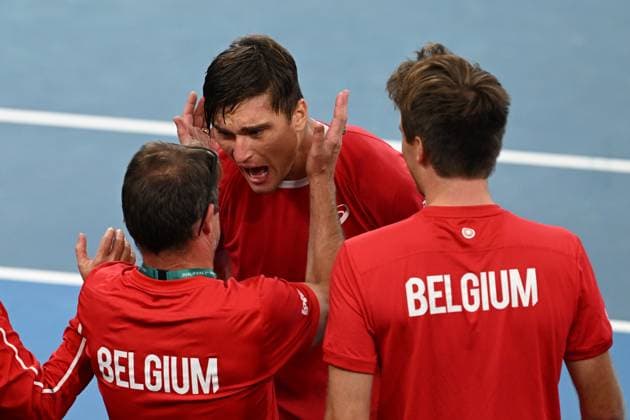 TENNIS DAVIS CUP AUSTRALIA BELGIUM, Raphael Collignon of Belgium celebrates his win over Alex de Minaur of Australia with his team during the Davis Cup qualifying second round match at Ken Rosewall Arena in Sydney, Saturday, September 13, 2025. ( NO ARCHIVING, EDITORIAL USE ONLY SYDNEY NEW SOUTH WALES AUSTRALIA ALBION PARK  Copyright: xDEANxLEWINSx 20250913192124383951