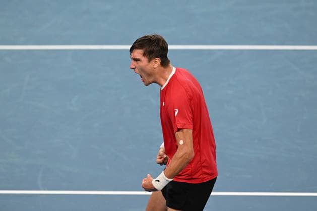 TENNIS DAVIS CUP AUSTRALIA BELGIUM, Raphael Collignon of Belgium celebrates his win over Alex de Minaur of Australia during the Davis Cup qualifying second round match at Ken Rosewall Arena in Sydney, Saturday, September 13, 2025. ( NO ARCHIVING, EDITORIAL USE ONLY SYDNEY NEW SOUTH WALES AUSTRALIA ALBION PARK  Copyright: xDEANxLEWINSx 20250913116576593640
