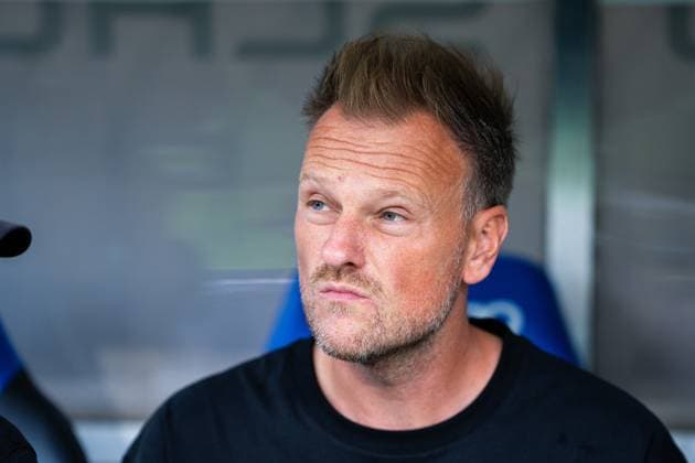 12 09 2025 Soccer, 2025 2026, 2 Bundesliga, 5 Matchday, DSC Arminia Bielefeld 1 FC Magdeburg Markus Fiedler Coach Magdeburg DFL REGULATIONS PROHIBIT ANY USE OF PHOTOGRAPHS AS IMAGE SEQUENCES AND OR QUASI VIDEO
