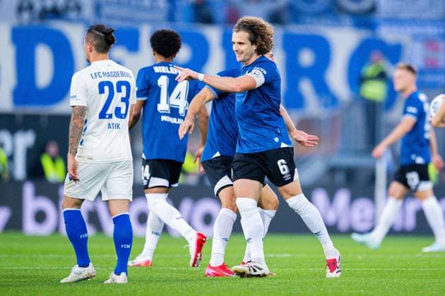12 09 2025 Soccer, 2025 2026, 2 Bundesliga, Matchday 5, DSC Arminia Bielefeld 1 FC Magdeburg Mael Corboz Bielefeld cheers after his goal for 2 0 DFL REGULATIONS PROHIBIT ANY USE OF PHOTOGRAPHS AS IMAGE SEQUENCES AND OR QUASI VIDEO