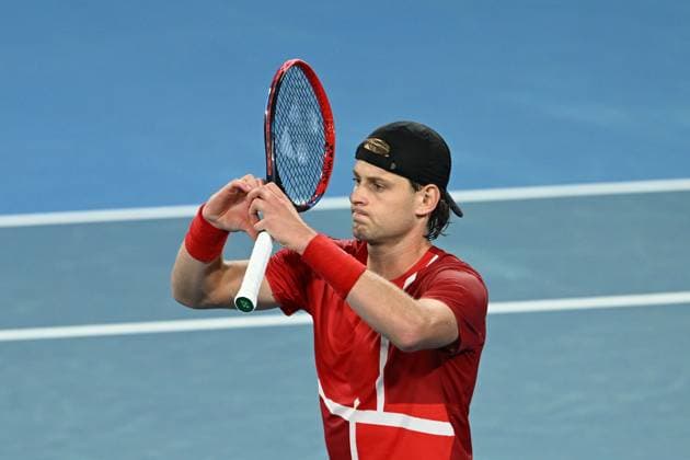 TENNIS DAVIS CUP AUSTRALIA BELGIUM, Zizou Bergs of Belgium celebrates his win over Jordan Thompson of Australia during the Davis Cup qualifying second round match at Ken Rosewall Arena in Sydney, Saturday, September 13, 2025. ( NO ARCHIVING, EDITORIAL USE ONLY SYDNEY NEW SOUTH WALES AUSTRALIA ALBION PARK  Copyright: xDEANxLEWINSx 20250913143450910303