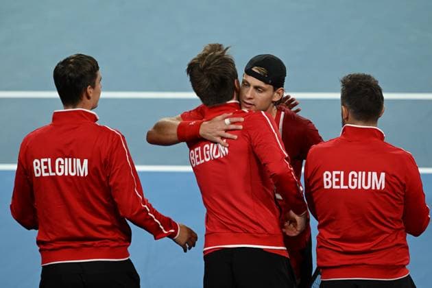 TENNIS DAVIS CUP AUSTRALIA BELGIUM, Zizou Bergs of Belgium celebrates his win over Jordan Thompson of Australia with his team mates during the Davis Cup qualifying second round match at Ken Rosewall Arena in Sydney, Saturday, September 13, 2025. ( NO ARCHIVING, EDITORIAL USE ONLY SYDNEY NEW SOUTH WALES AUSTRALIA ALBION PARK  Copyright: xDEANxLEWINSx 20250913134396947270